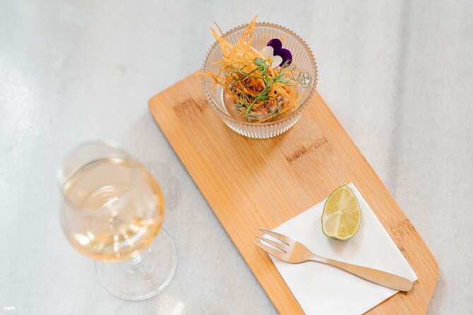 1 Hour Private Four Greek Wine Tasting and Food Pairing in Athens - Boutique Wines Handpicked for Tastings