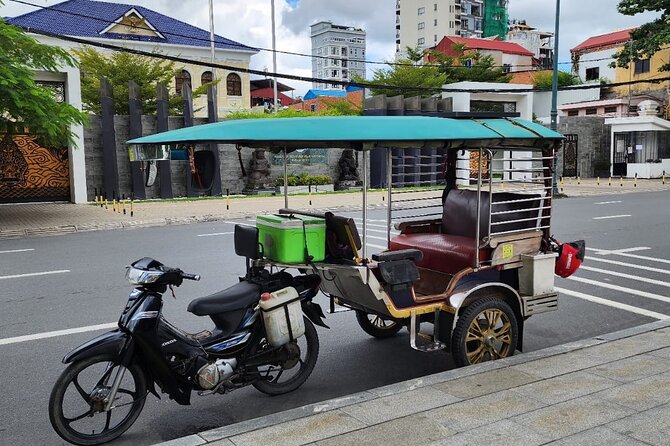 10 Stop Phnom Penh Tour by Tuk-Tuk, Includes S21 & Killing Fields - Inclusions and Costs