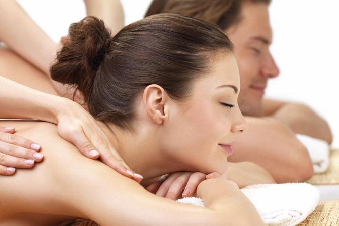 120 Minutes Full Body Relaxing Massage + Head Massage + Feet Massage for Couples - Included Amenities