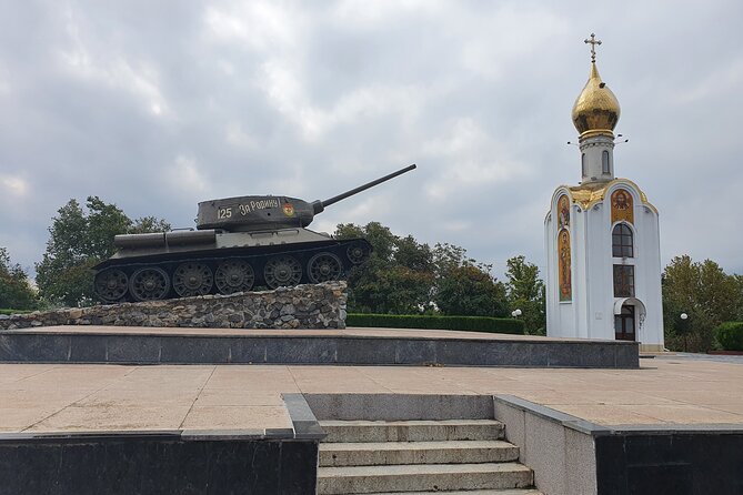 14 Days Private Tour in Romania, Moldova, Transnistria From Bucharest - Accommodations and Meals