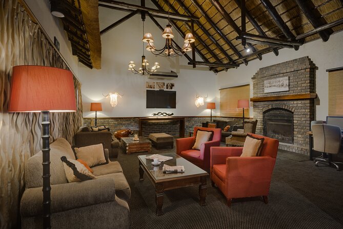 2 Day 4 Star Pilanesberg Safari - Exploring Pilanesberg at Sunrise and Sunset