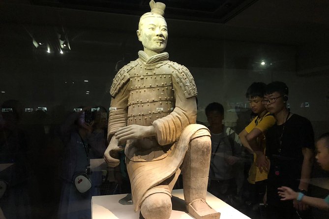 2-Day Private Xian Highlight Tour Including Terra Cotta Army and City Wall - Itinerary Overview