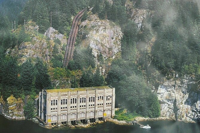 2 Hour Chartered Boat Tour From Deep Cove North Vancouver - Meeting and Pickup