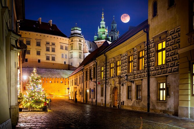 2-Hour City Walking Tour in Creepy Krakow - Exploring Haunted History and Secrets