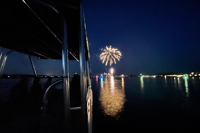 2 Hour Hilton Head Boat Rental With VIP Fireworks Viewing - Pricing Details