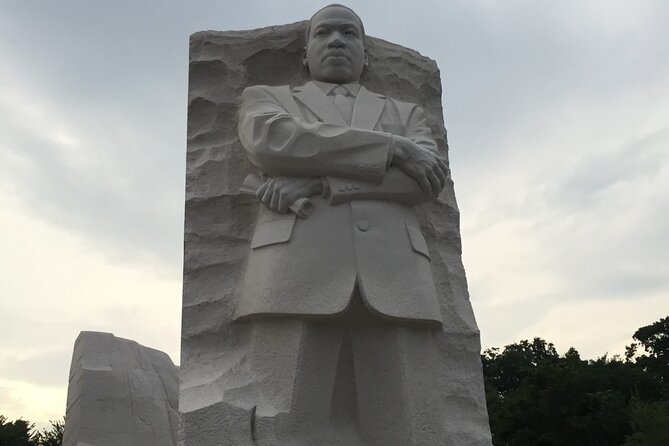 2-Hour National Mall Walking Tour From Washington DC - Tour Logistics and Details