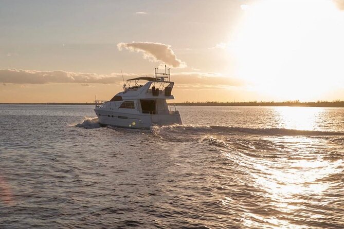 2 Hour Sunset- 60 Neptunus Tulum, Playa Del Carmen, Riviera Maya - Meeting and Pickup