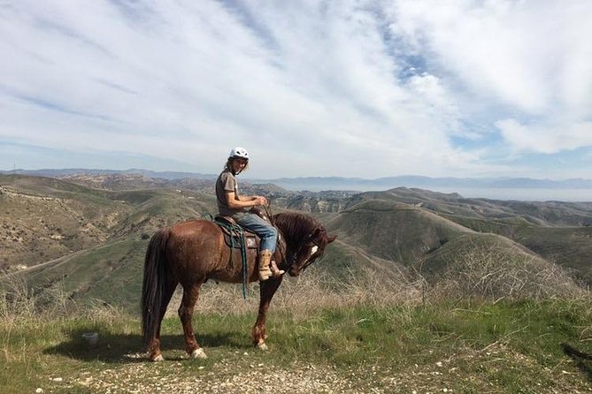 2 Hours Horseback Riding Adventure in Agoura Hills - Meeting and Pickup Details