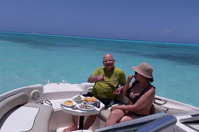 24 Ft Sea Ray - Inclusions and Amenities