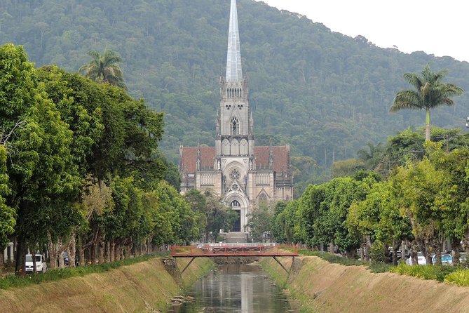 3-Day Customizable Tour of Rio De Janeiro - Accommodation and Transportation