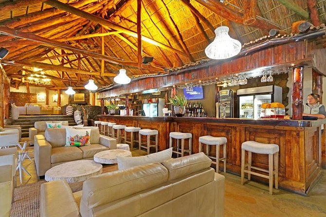 3 Day Luxury Aquila Private Game Reserve - Included Meals and Accommodations