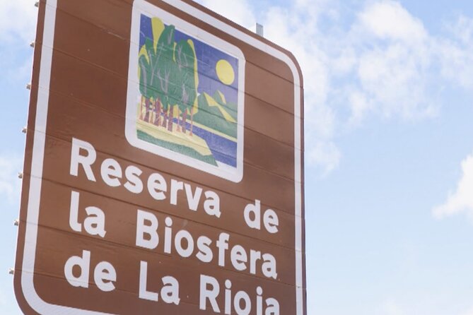 3-Day Rural Experience in the Valley of Ocón - Honey Tasting