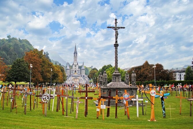 3 Days in Lourdes a Journey of Faith and Renewal - Accommodation and Dining Experiences