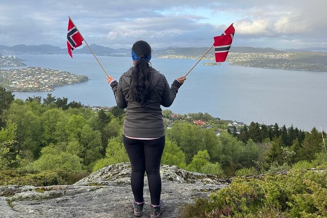 3-Hour Private Norwegian Hiking Experience With Local Guide - Hiking Trail and Scenic Views