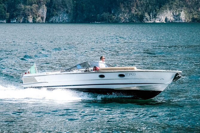 3 Hours Private and Guided Cruise on Lake Como by Motorboat - Meeting and Pickup