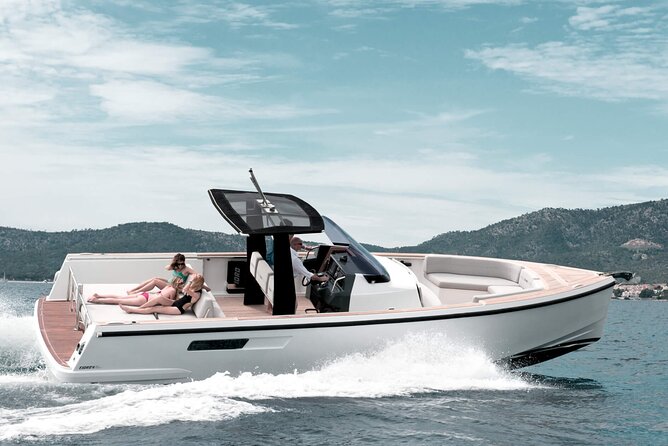36 Ft Fjord - Inclusions