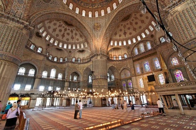 4-Day Wonderful Istanbul Including Accommodation Plus Transfer - Accommodation and Meals