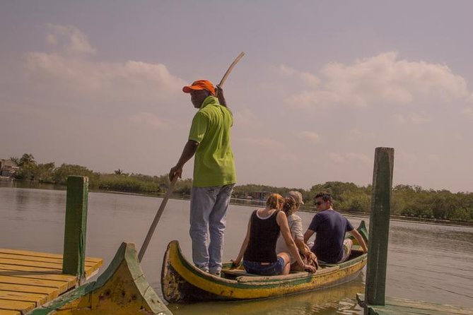 4-Hour Fishing Experience With Locals Near Cartagena - Culinary Delight: Catch and Cook