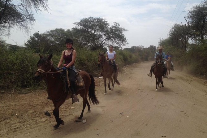4-Hours Horse Riding, Inca Pyramids in Worlds Largest Dry Forest - Meeting and Pickup Details