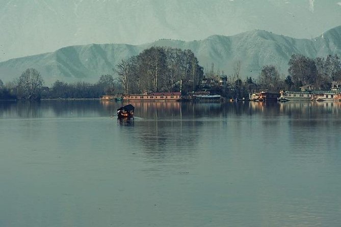 5-Day Kashmir Tour From Srinagar With Accommodation - Accommodation Details