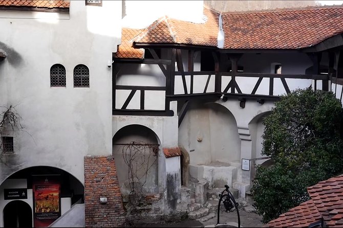 5 Days Private Tour in Romania From Bucharest to Transylvania - Accommodation Options