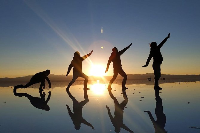 6 Hour Sunrise Stargazing Salar De Uyuni Private Guided Tour - Stargazing on the Flats