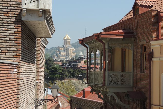 7-Day Georgian Highlights Tour From Tbilisi - Guide and Transportation