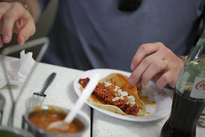 A Night of Tacos and Mezcal in Mexico City - Location and Accessibility