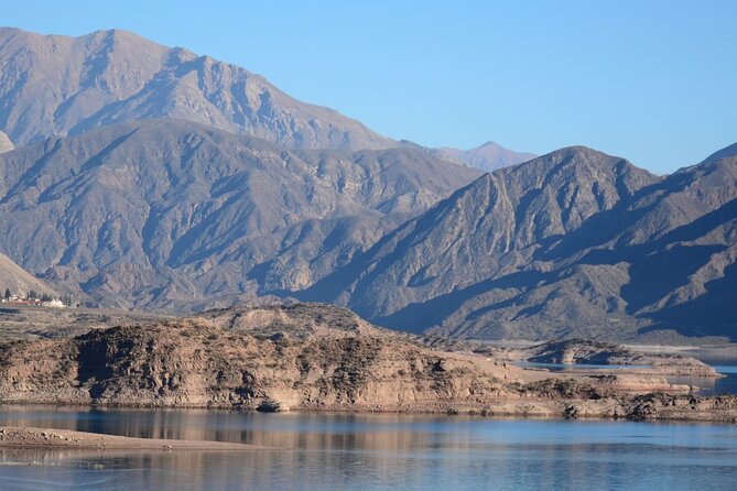Admire the Majesty of the Cordillera: Altamontaña Experience - Discovering the AltaMontaña Experience