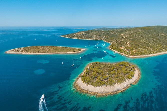 Adriatica Tour ( Blue Lagoon and Solta) From Trogir or Split - Skipper Expertise and Recommendations
