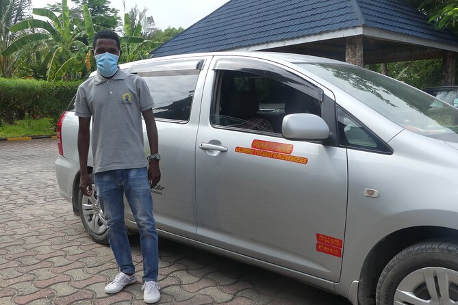 Airport to Stown Town or Stown Town to Airport Transfer - Meeting and Pickup Locations