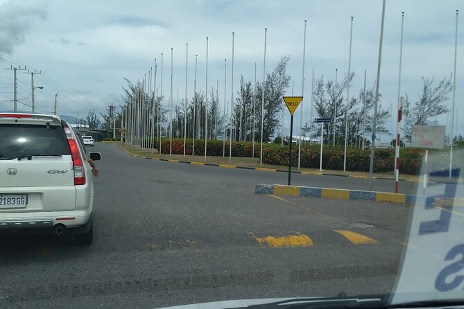 Airport Transfer From Kingston Airport to Ocho Rios Hotels - Scheduling and Cancellation Policy