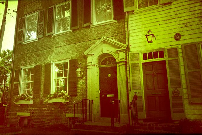 Alexandria Ghosts Phantoms of the Potomac - Ghosts and Legends Revealed