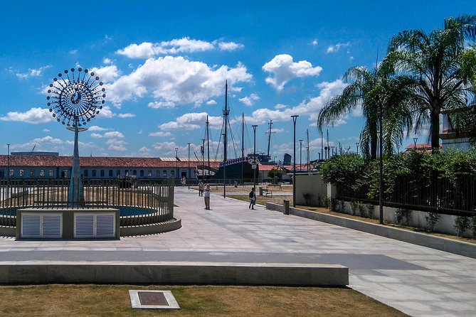 Along the Olympic Boulevard in Rio De Janeiro - Key Landmarks