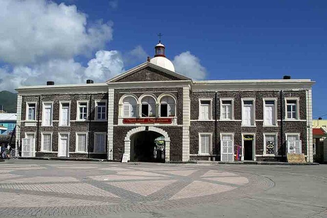An Exciting, Scenic and Historical Island Tour - Tour Features