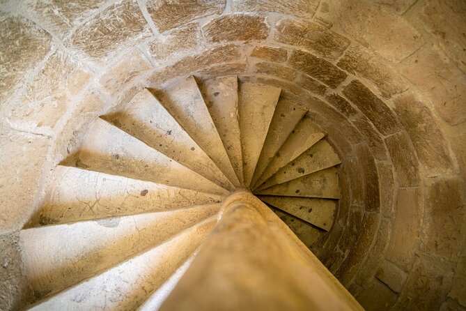 Ancient Kourion, Kolossi Castle, Omodos & Winery Tour - Paphos - Accessibility and Dress Code