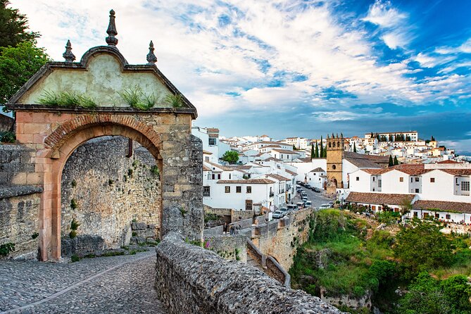 Andalucias City Of Dreams: A Self-Guided Audio Tour of Ronda - Experience the Tour