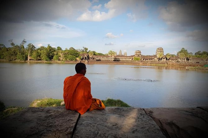 Angkor and Waterfall - Highlights of the Experience