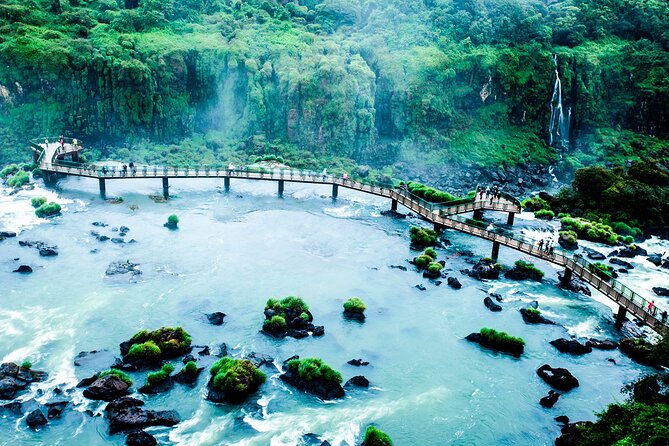 Argentine and Brazilian Falls With Transfers - Dinner and Show Experience