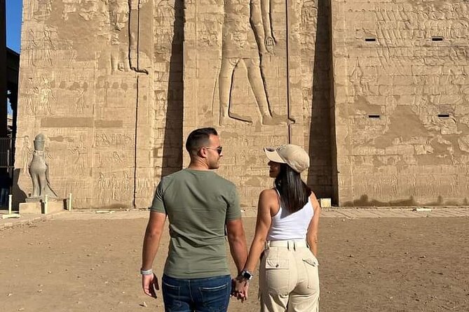 Aswan to Luxor via Kom Ombo and EDFU Temples - Tour Accessibility