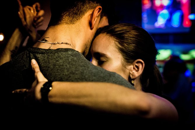 Authentic Milonga and Tango Night Tour With Locals - Participant Requirements