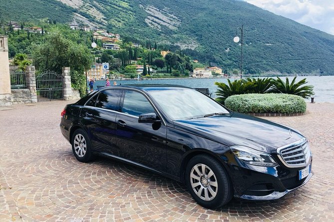Baden-Baden to Karlsruhe Airport (FKB) Departure Private Transfer - Vehicle Information
