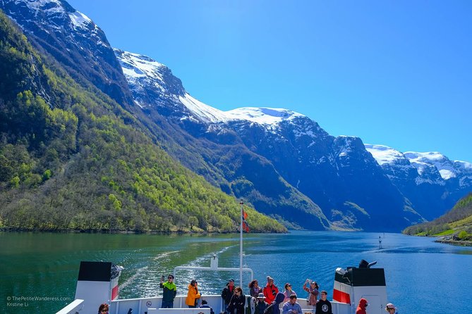 Bergen Private Transfer From Bergen City Centre to Bergen Airport - Overview of the Service