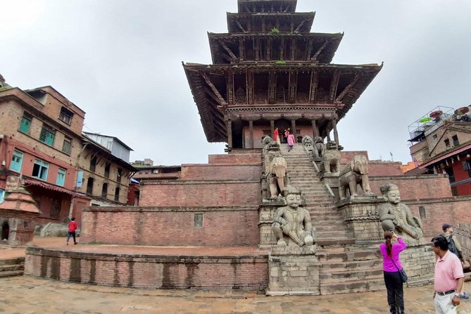 Bhaktapur UNESCO Heritage Site Tour With Guide - Tour Inclusions and Benefits