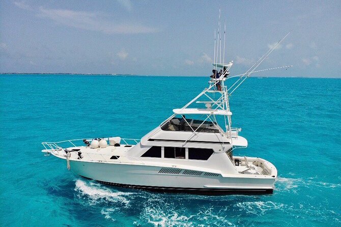 Biggest Luxury Yacht Boat Best in Cancun up to 28 Pax - Meeting and Pickup Information