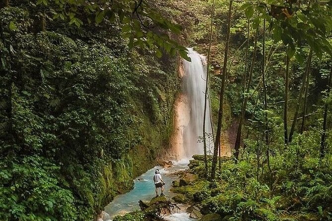 Blue Falls and Catarata Toro Hiking Tour - Inclusions
