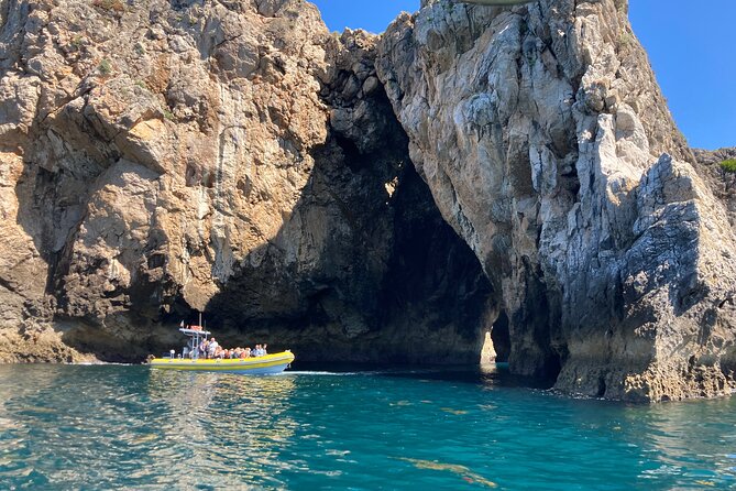 Boat Tour - Arrábida Coves - Tour Inclusions