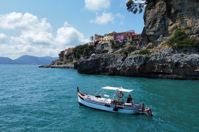Boat Tour La Spezia Review: An Unforgettable Experience - Accessible Meeting and Pickup