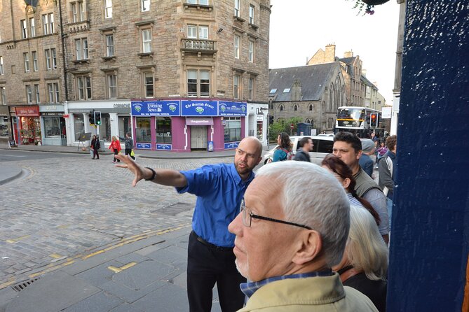 Bonnie Prince Charlies  Edinburgh - An Edinburgh Walking Tour - Inclusions and Accessibility