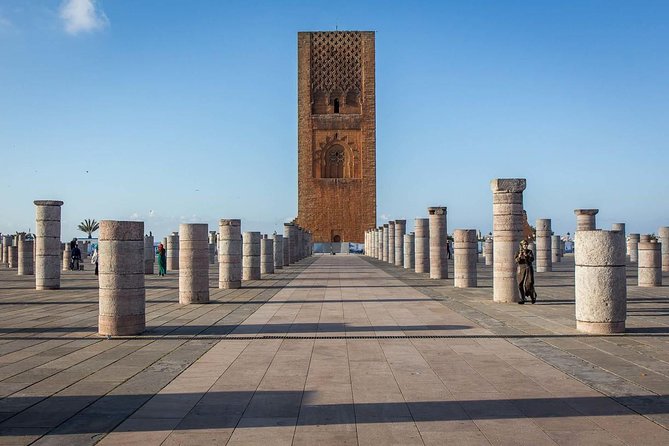 Book Van 8 Seats 10 Days Tour Around Morocco - Inclusions and Amenities